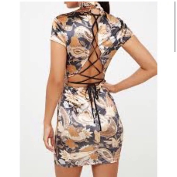 Suede Prettylittlethings dress - Picture 2 of 2